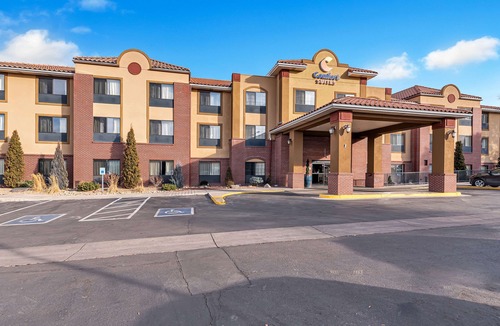 Lakewood Hotel | Comfort Suites Lakewood - Denver