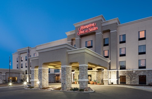 Southwest Colorado Springs Hotel | Hampton Inn & Suites Colorado Springs/I-25 South