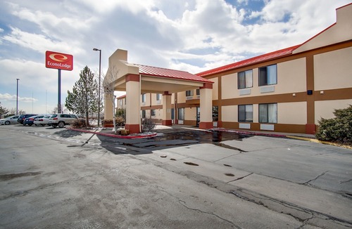 Pueblo Hotel | Econo Lodge Pueblo
