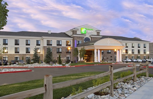 Colorado Springs Hotel | Holiday Inn Express - Colorado Springs - First & Main, an Ihg Hotel