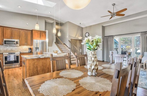 Park Vista House | 5BR House with Hot Tub, Peak Views in Colorado Springs