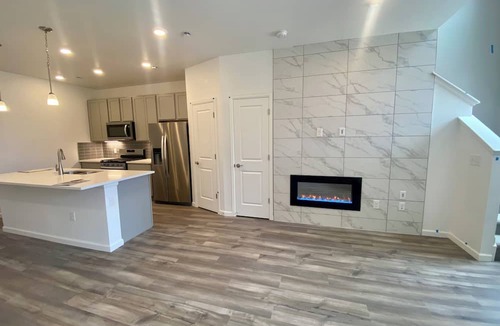 Littleton House | 2-bedroom townhome with office, two car garage, walking trails- pets welcome!