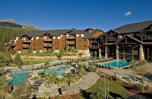 Four O'Clock Condo | Super Bowl week Ski-in/Ski-out Suite 5 Star Grand Timber Breckenridge