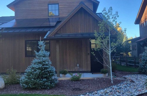 Carbondale Apartment | Cozy 1 bedroom apartment in beautiful Carbondale