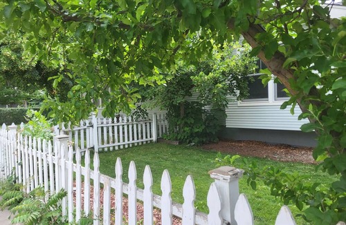 Loveland House | Historic, Clean, Private, Central, Spacious, HOME, Hot Tub, Fire Pit, Basketball