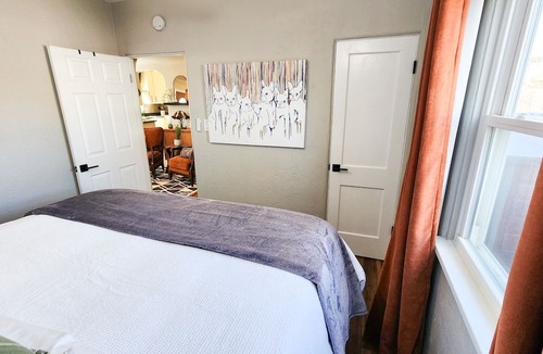 Englewood House | Urban Retreat: 2 King beds, Hot tub, Fenced Yard
