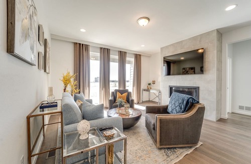 Longmont House | Longmont Vacation Rental ~ 3 Mi to Downtown!