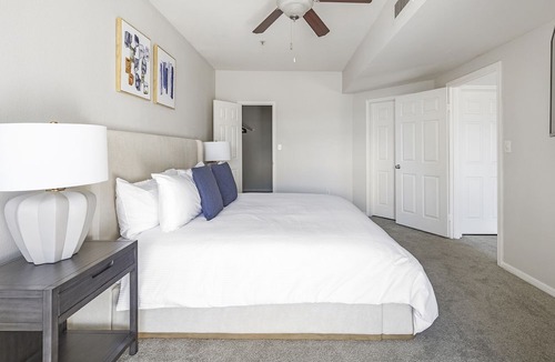 Greenwood Village Apartment | Modern Apartment in Prime Location (ID7793X62)