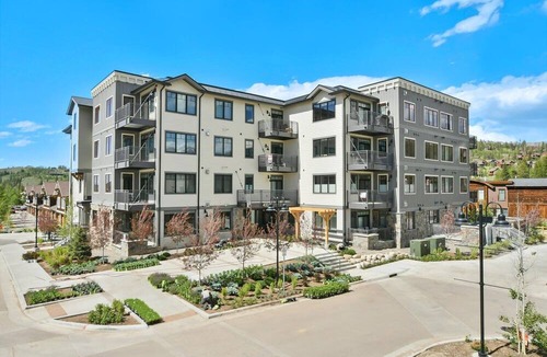 Rendezvous House | New Luxury Loft 306 /Hot Tub & Great Views /Best Price - $500 FREE Activities Daily