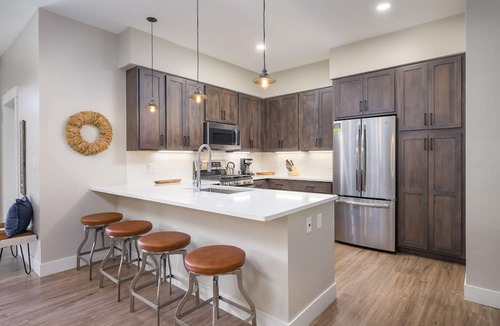 Rendezvous House | New Luxury Loft 306 /Hot Tub & Great Views /Best Price - $500 FREE Activities Daily