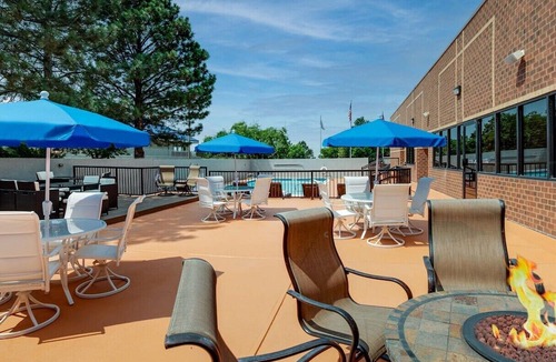Greenwood Village House | 2 Relaxing Units Close to Denver Botanic Gardens . Onsite Parking, Pets Allowed!