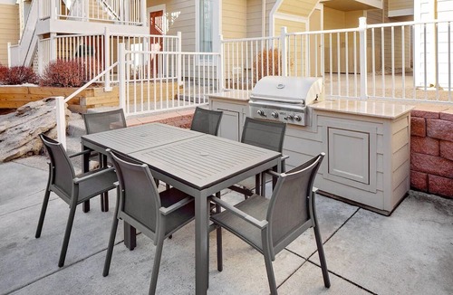 Highland House | 1 Queen Bed with Sofa bed at Residence Inn Denver Downtown, 2 Units