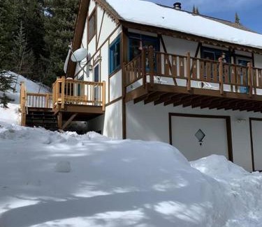 Alma Ski Chalet | Alma Sky Chalet